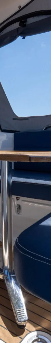 Nimbus 280 Coupé 2000 – degelijk cruiser met twee hutten - Foto 9