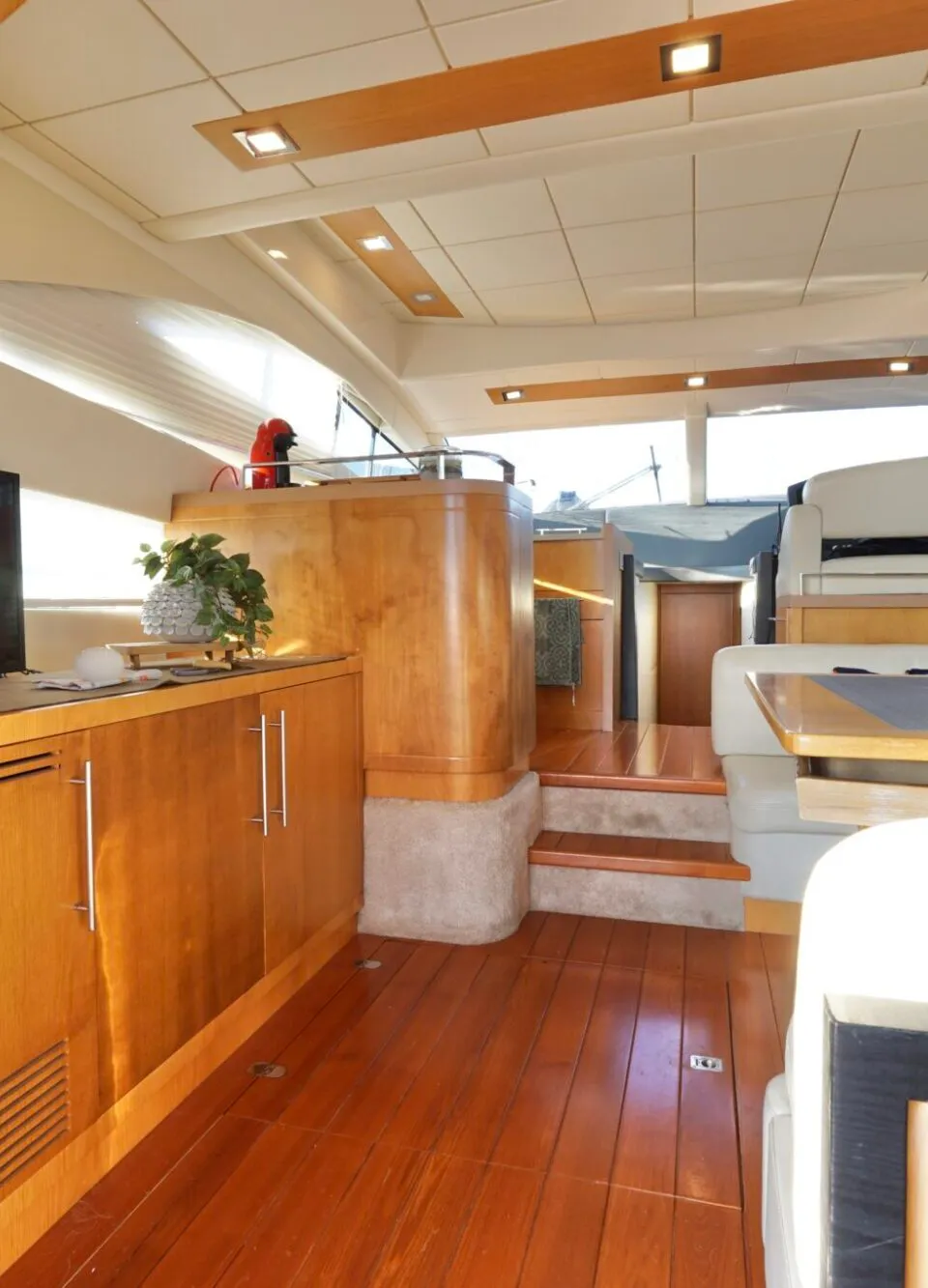 Rodman 44 Flybridge 2008 – IPS net gereviseerd - Foto 3