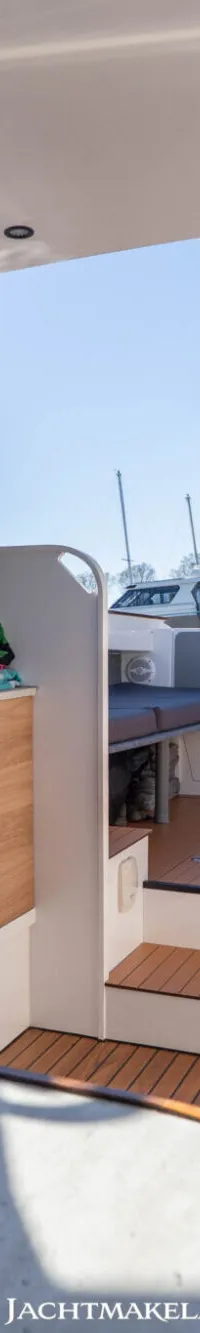 Bertram 25 1970 – volledig gemoderniseerd cabrio-motorjacht - Foto 20