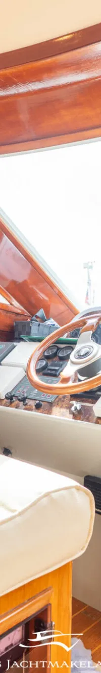 Astor 37 Flybridge 1996 – ruim sportjacht met twee hutten - Foto 6