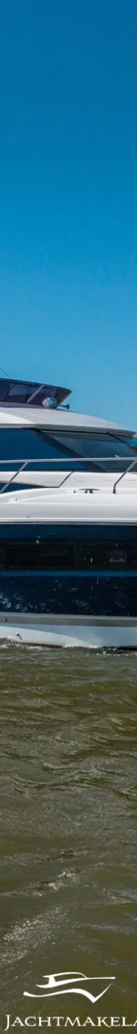 Prestige 590 Flybridge 2022 – Vierhuts flybridge met Zeus-pods - Foto 1