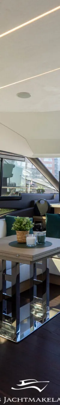 Prestige 590 Flybridge 2022 – Vierhuts flybridge met Zeus-pods - Foto 14