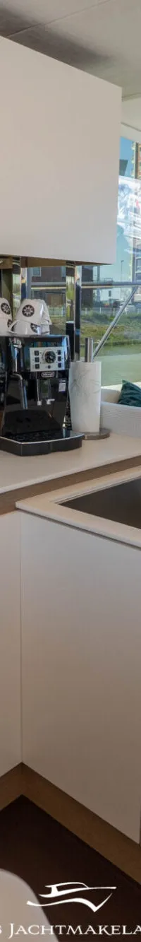 Prestige 590 Flybridge 2022 – Vierhuts flybridge met Zeus-pods - Foto 8