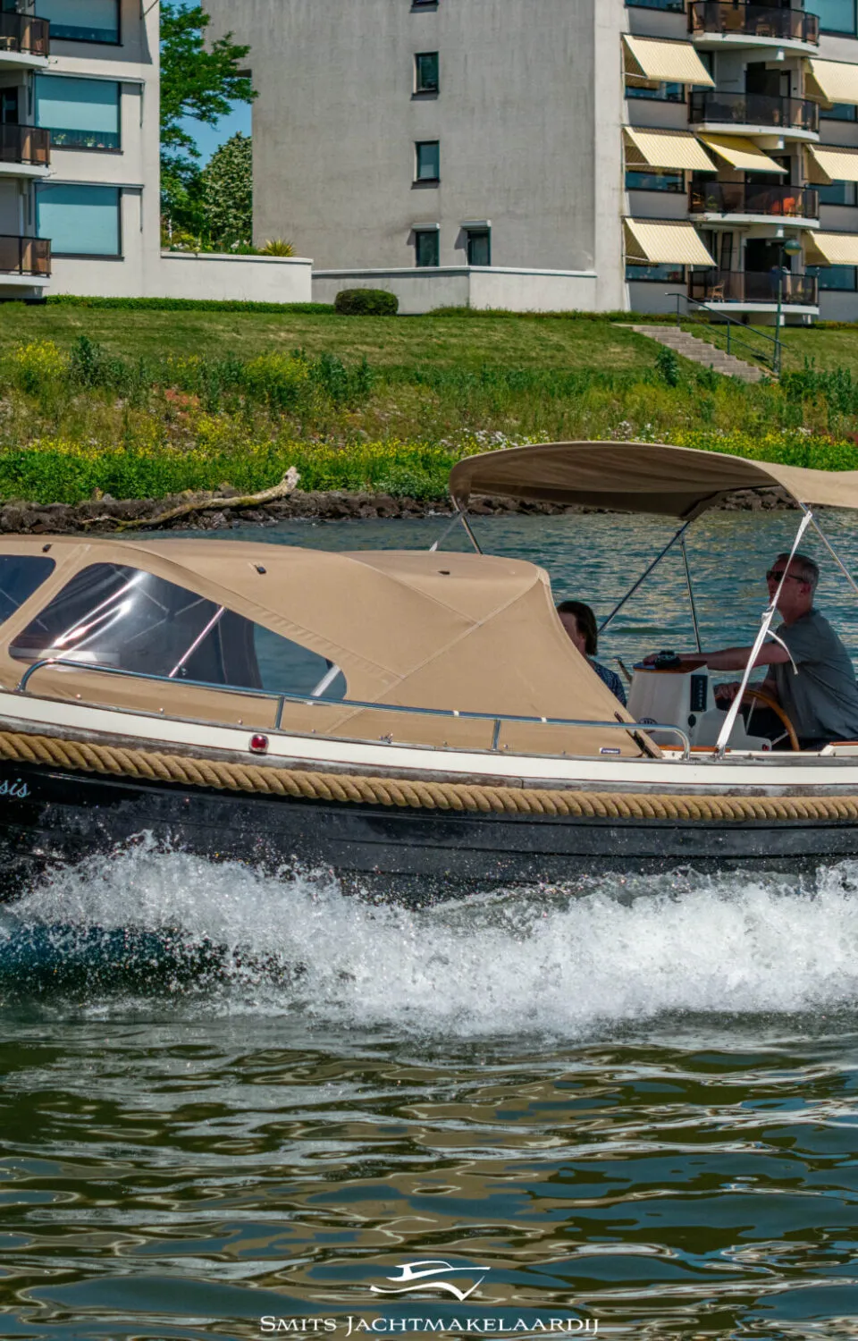 Interboat 7.50 Open 2010 – weekender met cabrio-dak - Foto 1