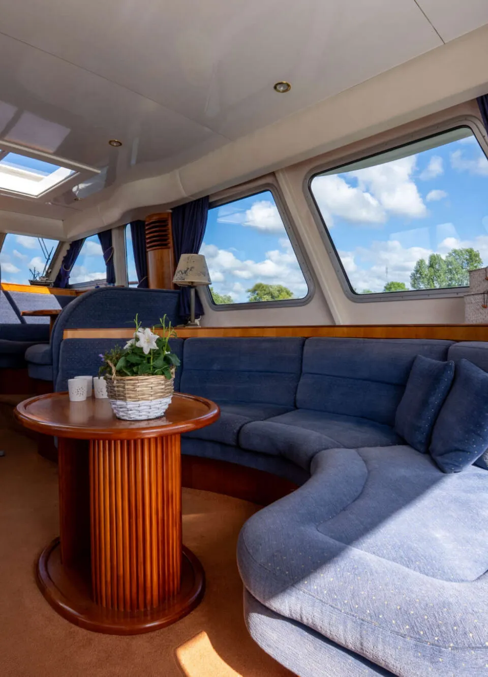 Tryvia 12.50 OK 2005 – ruime kajuitboot met stahoogte - Foto 3