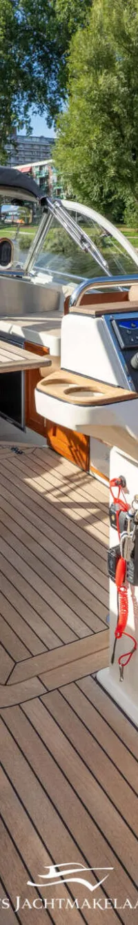 Interboat Intercruiser 29 (2009) – kajuitboot met lage doorvaarthoogte - Foto 2