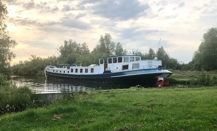 Luxe Motor 34.92m 1931 – Instapklaar varend woonschip - Foto 3