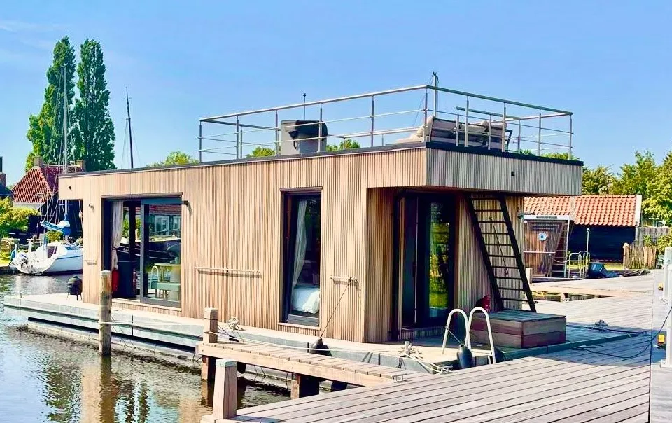 Surla 12 Houseboat 2025 – zelfvoorzienend wonen op water - Foto 1