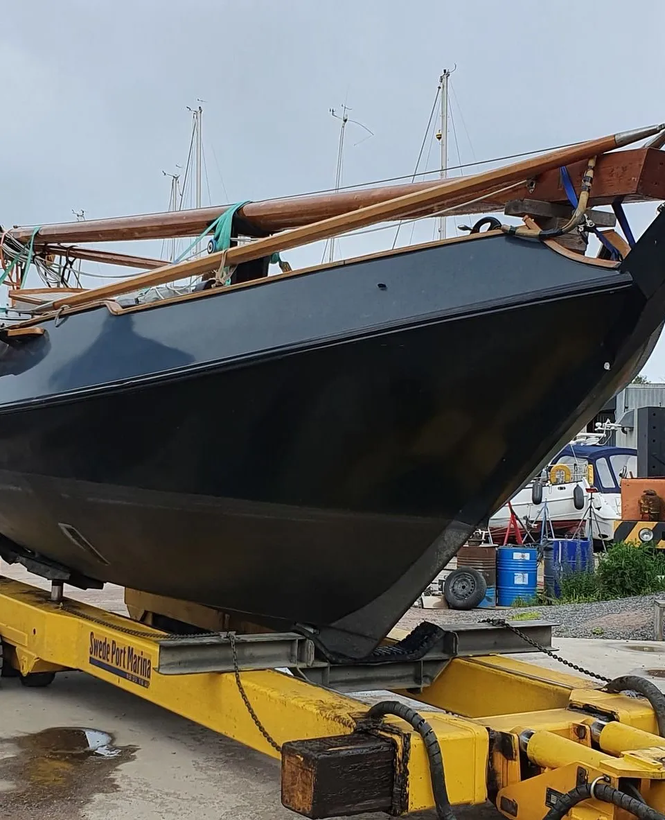 Vreedenburgh Schokker 10.75 1977 – Volvo Penta D2-50 nieuw 2023 - Foto 2