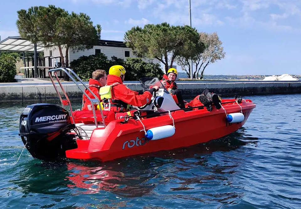 Roto 450 Rescue 2024 – Reddingsboot polyethyleen - Foto 2