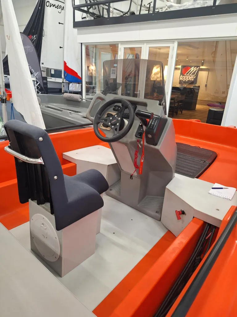 Roto Hydra 450 XR1 2024 – Vaarklare sportboot met Suzuki - Foto 3