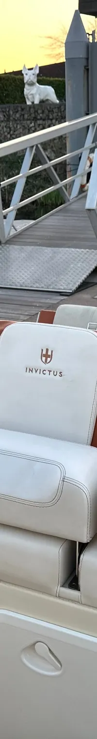 Invictus 240 FX – sportieve daycruiser met Mercury - Foto 11