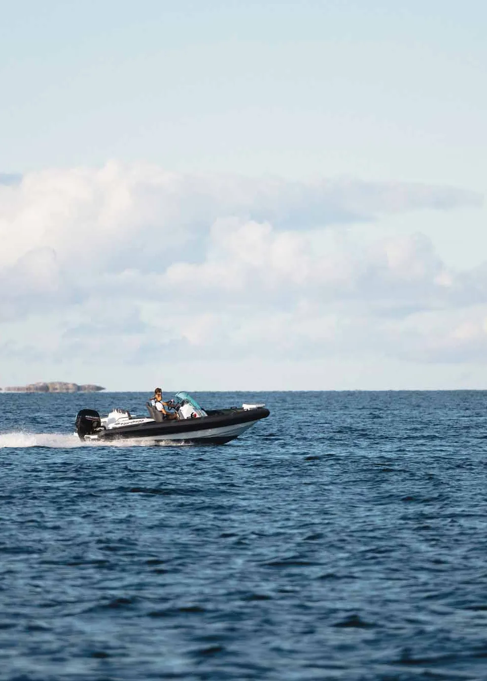 Nordkapp Airborne 2025 – gloednieuwe 6,25m V-bodem RIB - Foto 3