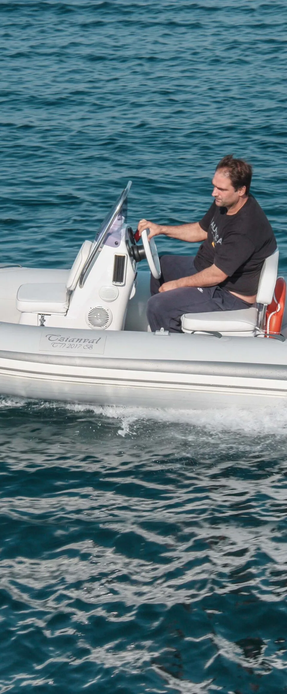 Grand S370N Silver Line 2024 – Nieuwe generatie mid-size RIB - Foto 1