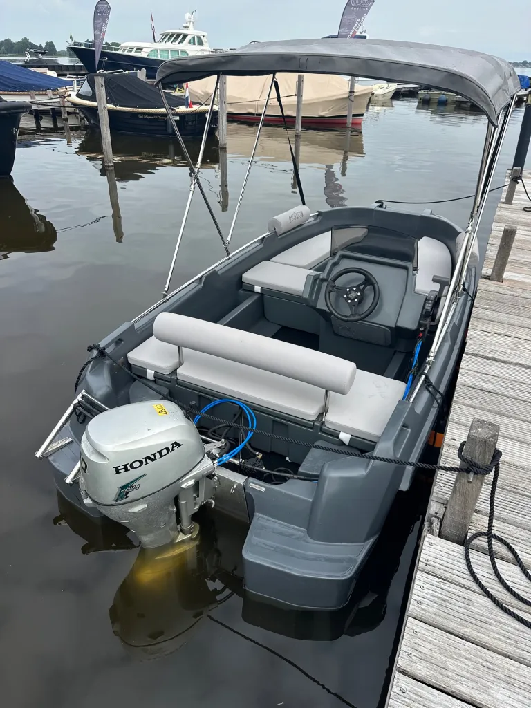 ROTO 450 HYDRA FAMILY 2025 – polyethyleen sportboot met Honda 10pk - Foto 3