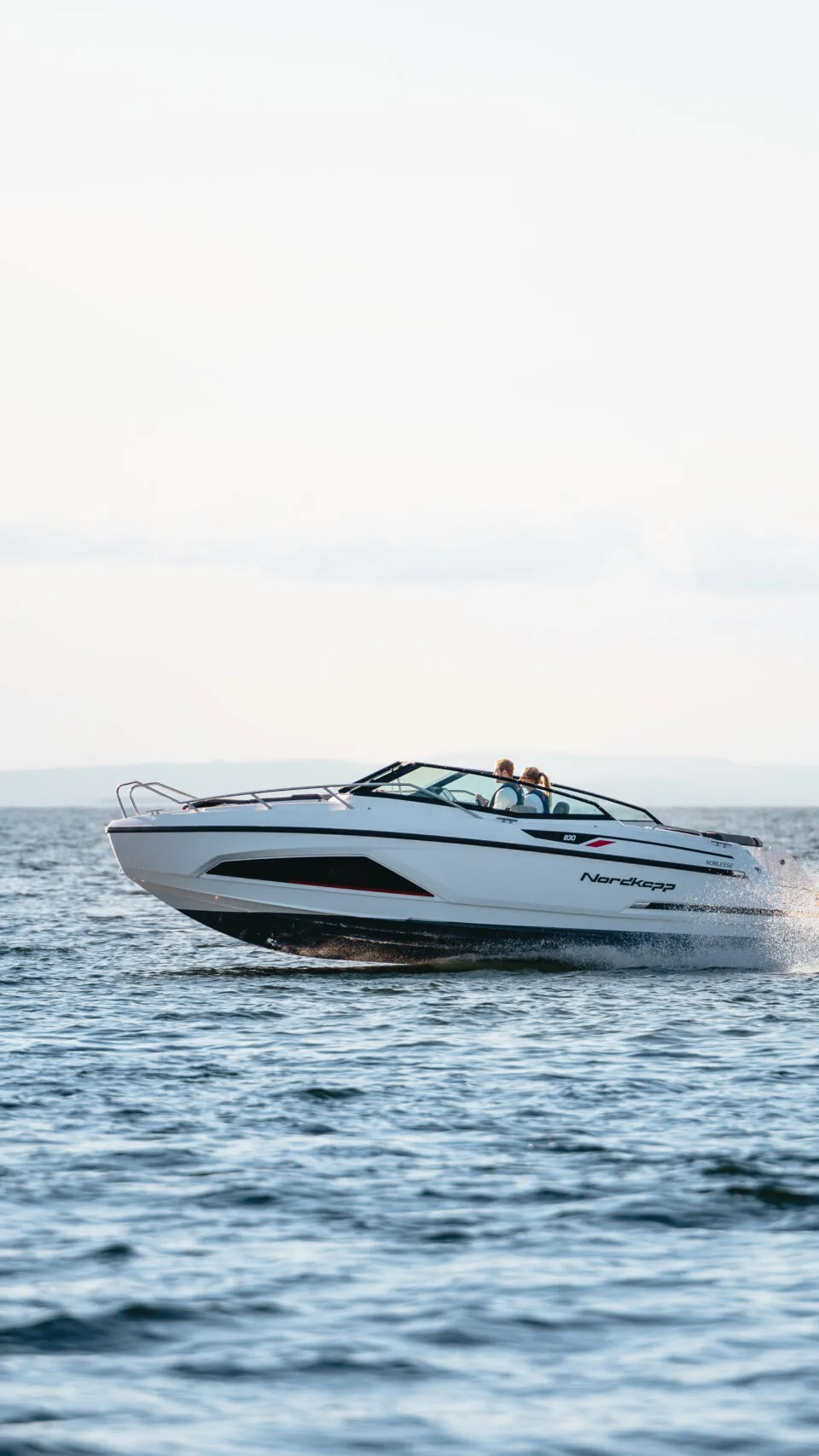 Nordkapp Noblesse 2025 – Gloednieuwe 8,3m zeilboot - Foto 3