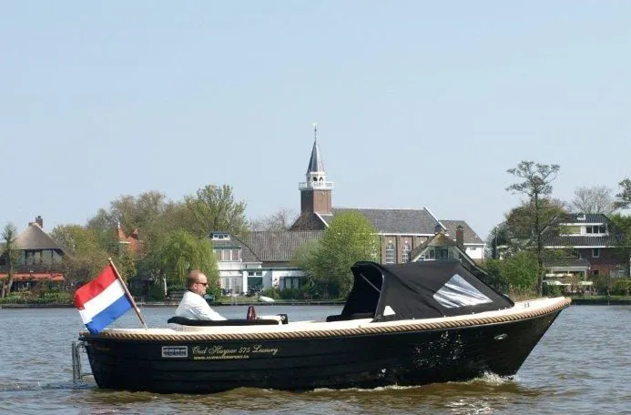 Oud Huijzer 575 Luxury – Nieuwe polyester sloep met RVS afwerking - Foto 1