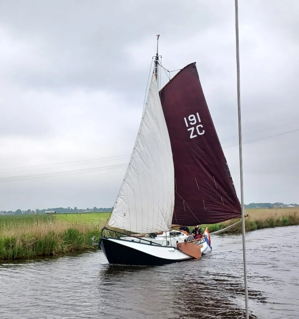 Tholense Schouw 1961 – Goed onderhouden platbodem met werf-historie - Foto 1