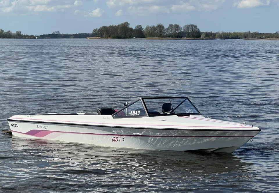 Malibu Euro F3 1996 – Waterski-boot V8 LPG/benzine - Foto 1