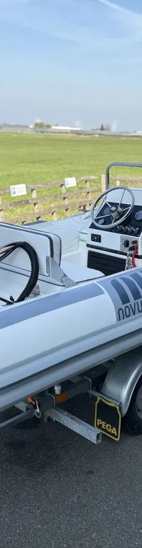 Novurania 430 DL 2004 – Hypalon RIB met trailer - Foto 1