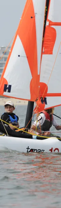 Topper Cat12 2024 – Lichte catamaran voor jonge zeilers - Foto 5