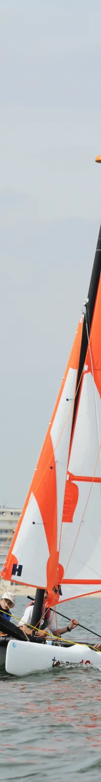 Topper Cat12 2024 – Lichte catamaran voor jonge zeilers - Foto 6