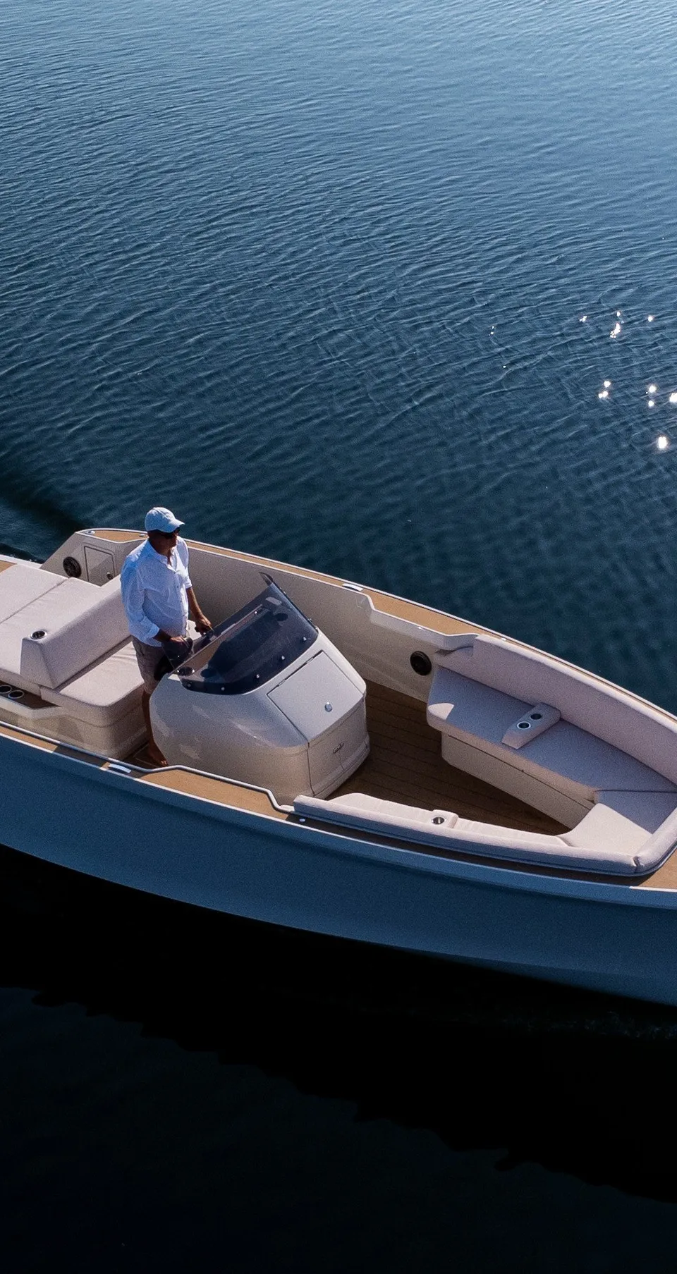 E sea F800 elektrische tender – stil en duurzaam varen - Foto 1