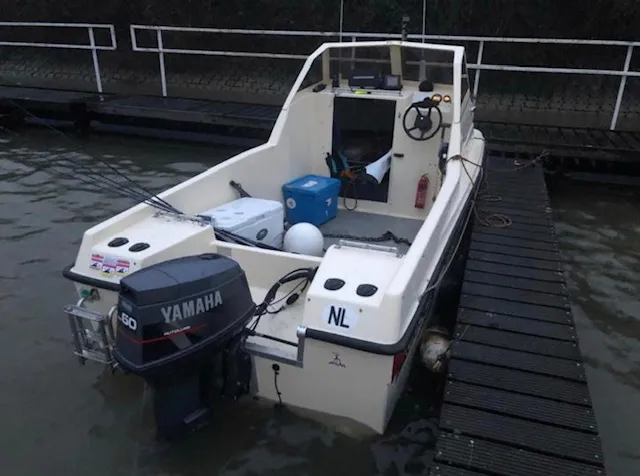 Orka 475 met 60 PK Yamaha – Compacte consoleboot - Foto 3