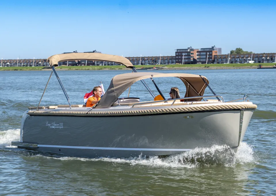 Lago Amore 733 Tender – 7,28m polyester consoleboot - Foto 1