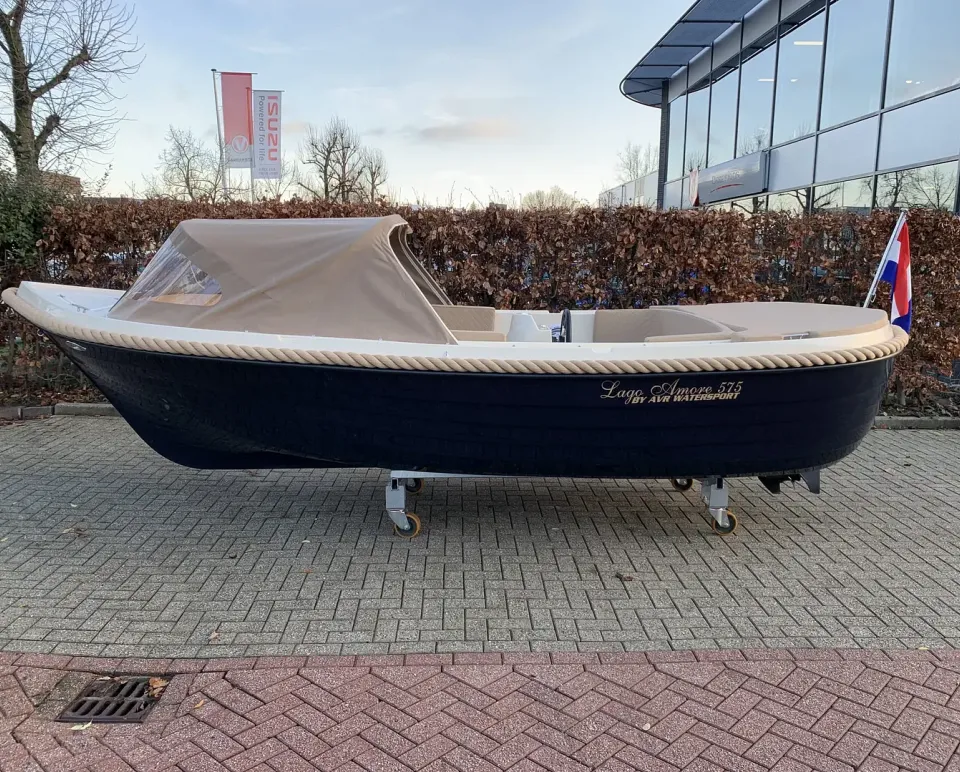 Lago Amore 575 Bun – complete sloep met zonnedek - Foto 1