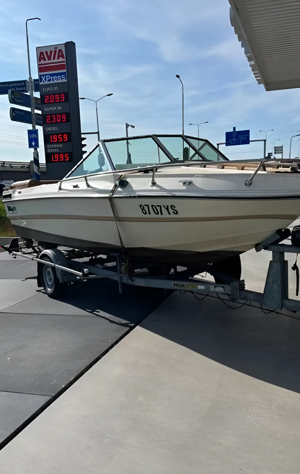 Webcrafft Sportboot 1984 – 170 pk Mercruiser met trailer - Foto 2