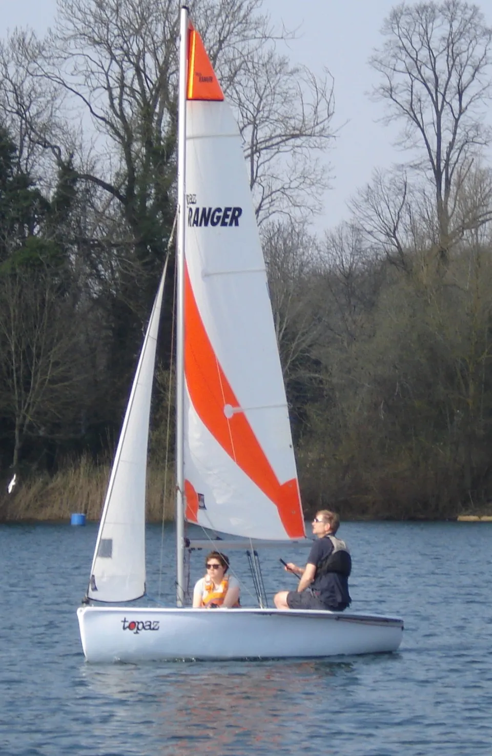 Topper Ranger 2024 – gezinszeilboot met polyethyleen romp - Foto 2