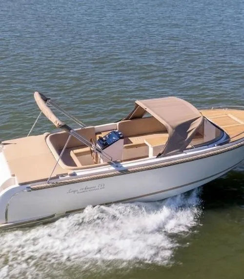 Boot van de Week: Lago Amore 733 Tender 2025 – Stabiele weekender met boegschroef