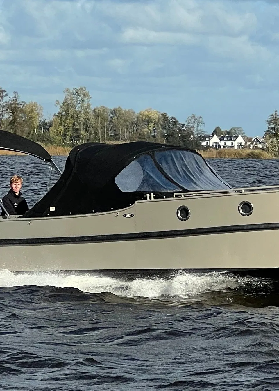 Waterman 8.0 Cabin - Foto 1