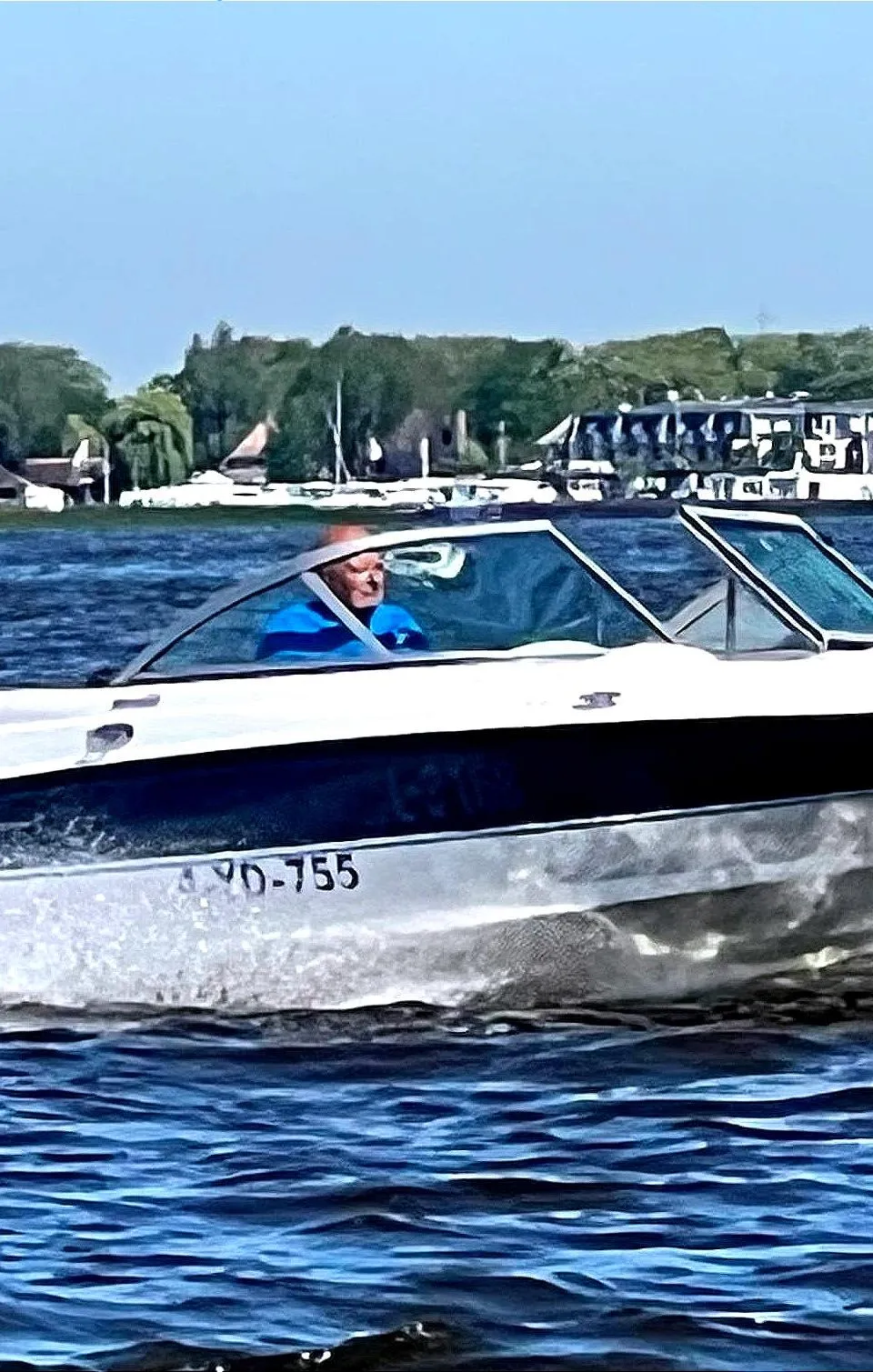 Bayliner 175 Bowrider 2008 – Sportieve daycruiser met 135pk - Foto 1