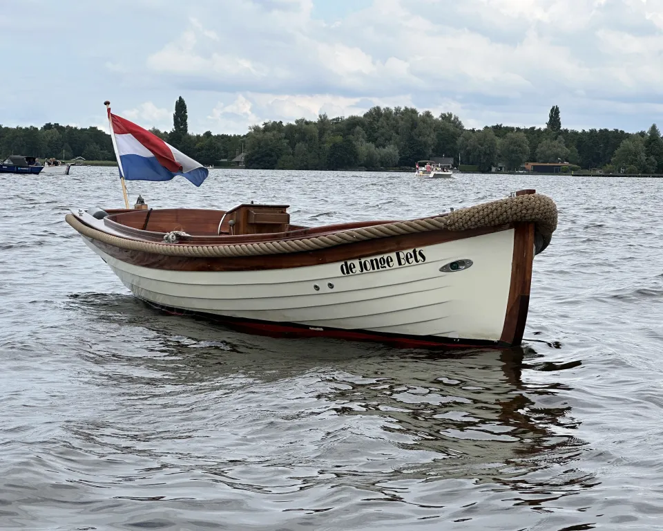 Spiegelsloep Kapiteinssloep 2014 – Epoxy romp, teakdek - Foto 1
