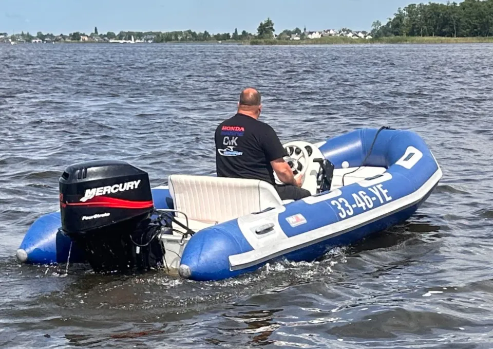 Avon Adventure 450 RIB 2000 – vaarklaar met 50 pk Mercury - Foto 3
