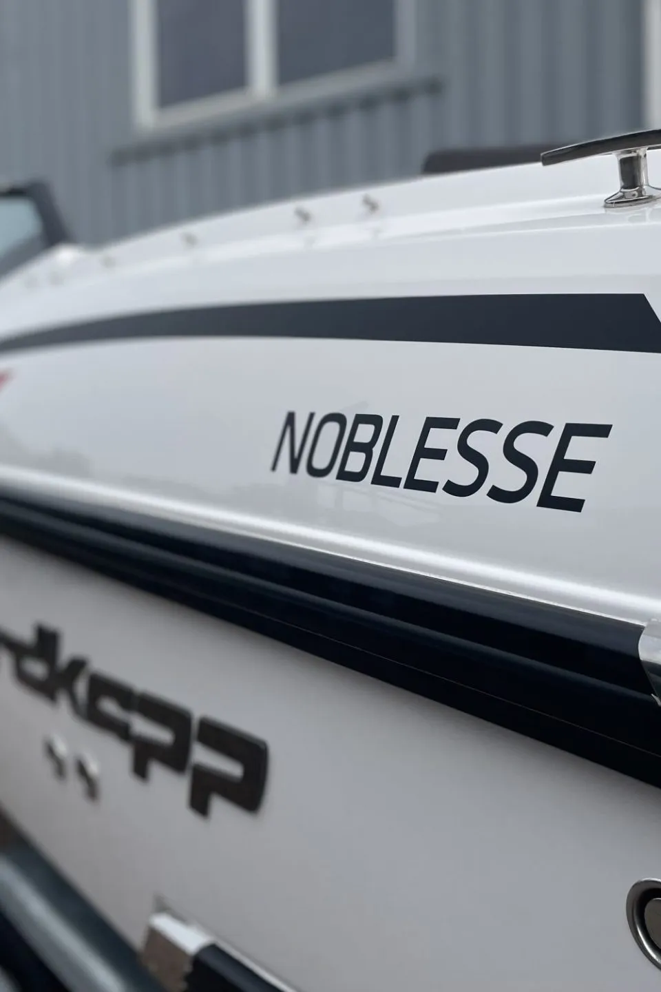 Nordkapp Noblesse 660 (2022) – moderne V-bodem motorboot - Foto 3