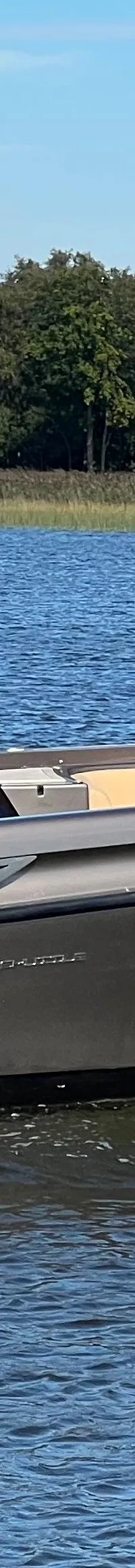 Riva Shuttle 2007 – Luxe tender met dubbele motorisatie - Foto 6