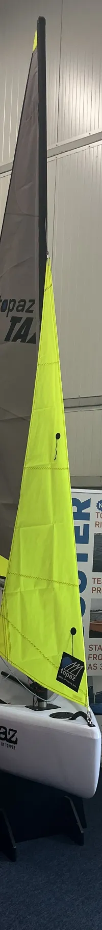 Topper Taz 2024 – actieprijs jeugdzeilboot polyethyleen - Foto 2