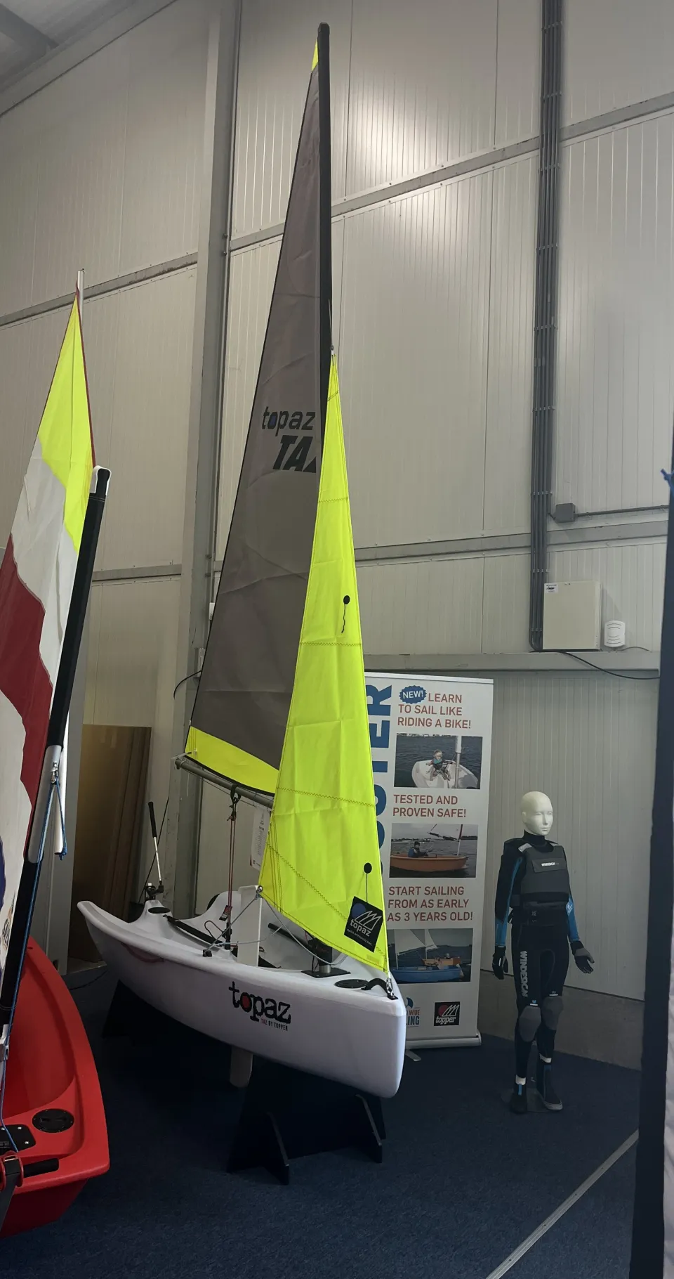 Topper Taz 2024 – actieprijs jeugdzeilboot polyethyleen - Foto 2