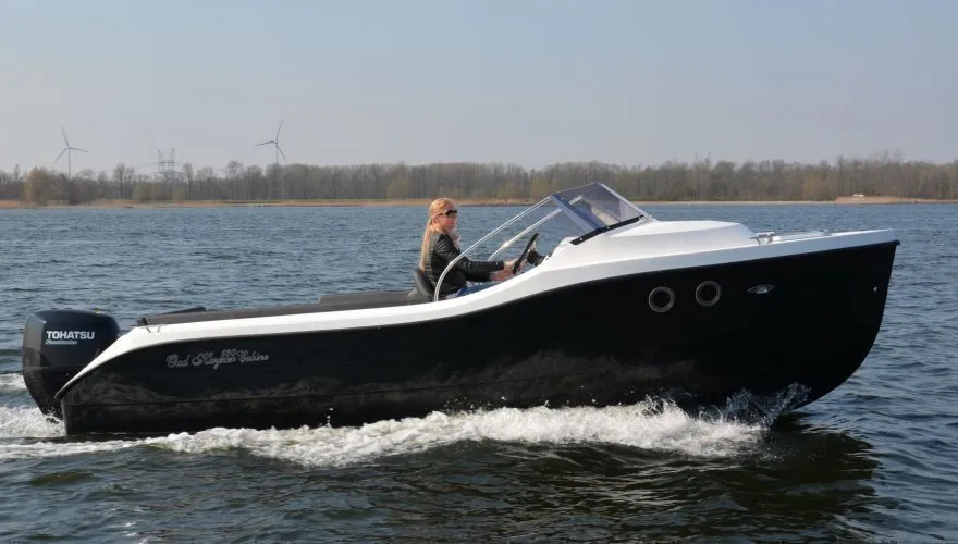 Oud Huijzer 630 Cabine – veelzijdige tender vanaf 6,3m - Foto 1