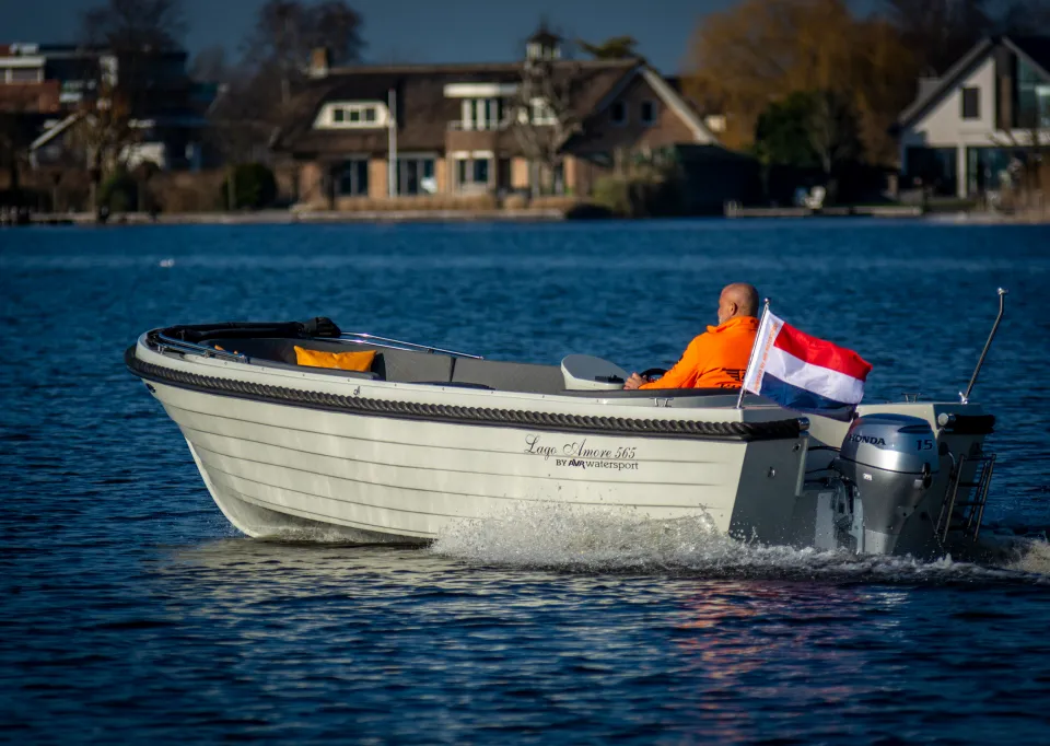 Lago Amore 565 – Configureerbare 5,4m sloep - Foto 2