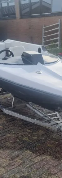 Johnsen Speedboot 4m – compacte sportboot met 70pk - Foto 2