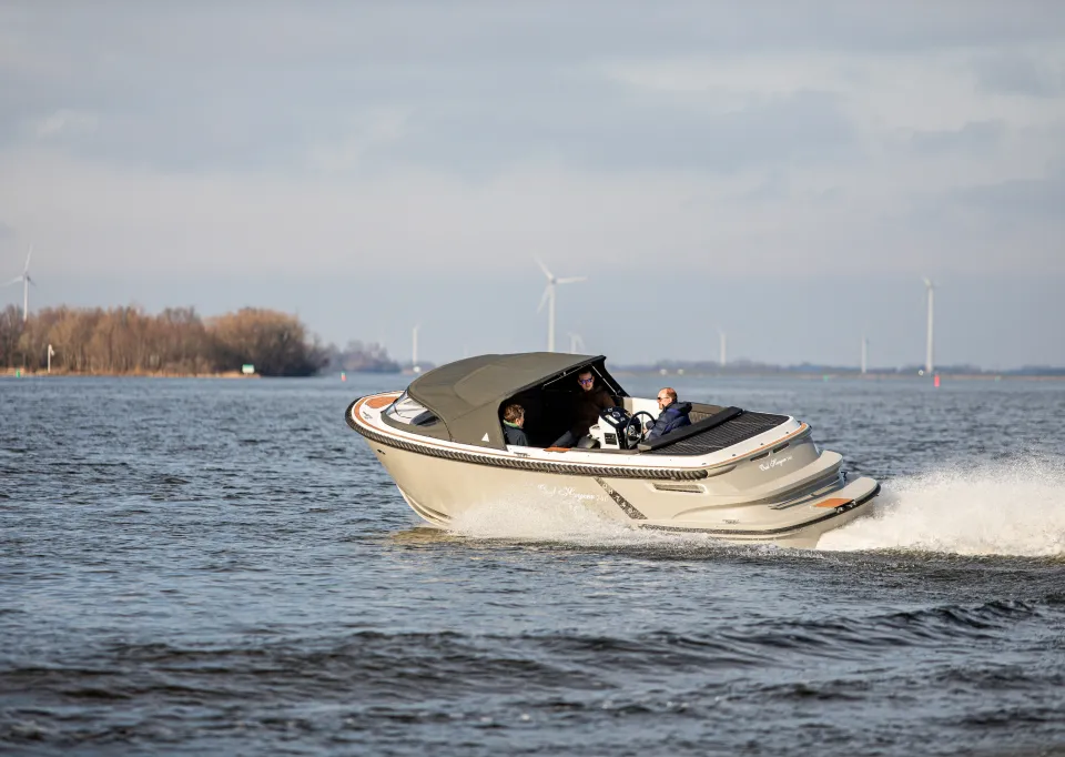 Oud Huijzer 740 Tender – Polyester sloep met showroom-advies - Foto 3