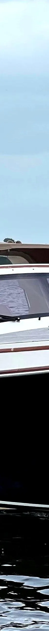 Long Island 40 Runabout 2012 – 12m luxe dagboot met IPS - Foto 1