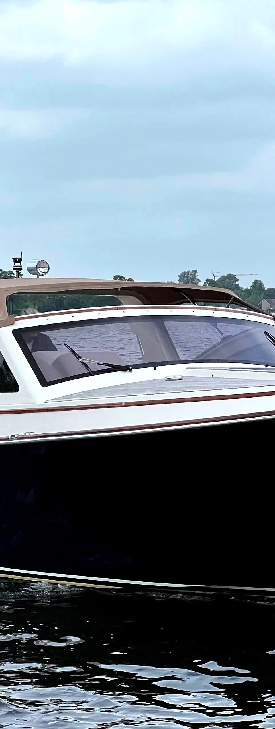 Long Island 40 Runabout 2012 – 12m luxe dagboot met IPS - Foto 1