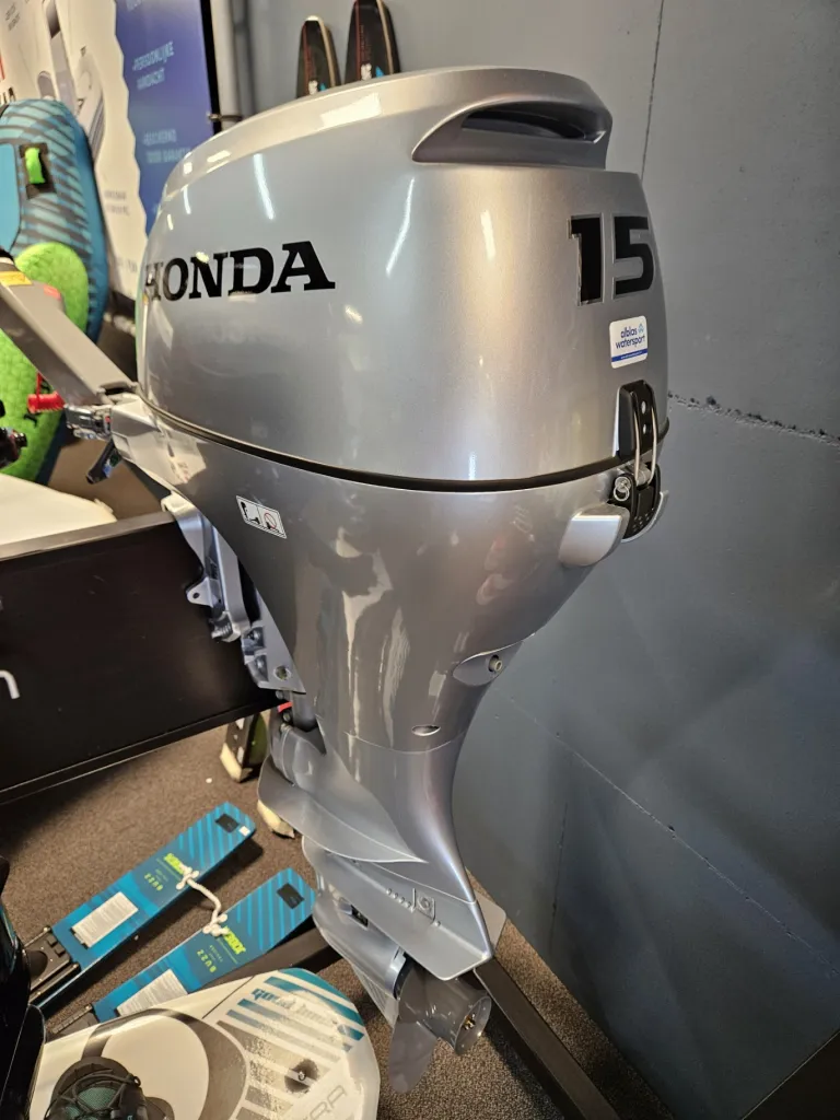 Honda 15pk 2023 – Tweedehands buitenboordmotor te koop - Foto 1