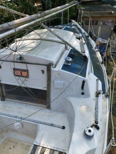 Invader 22 1990 – 6,71m polyester zeilboot met potentie - Foto 3