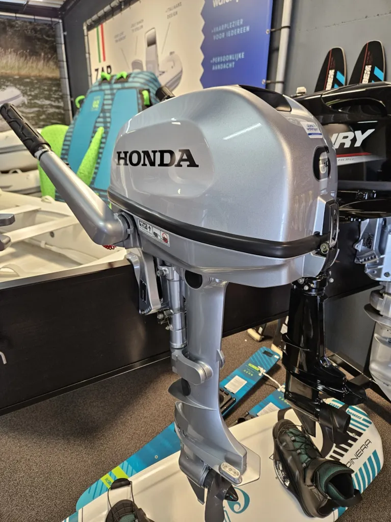 Honda 6pk buitenboordmotor 2023 – benzine eencilinder - Foto 1
